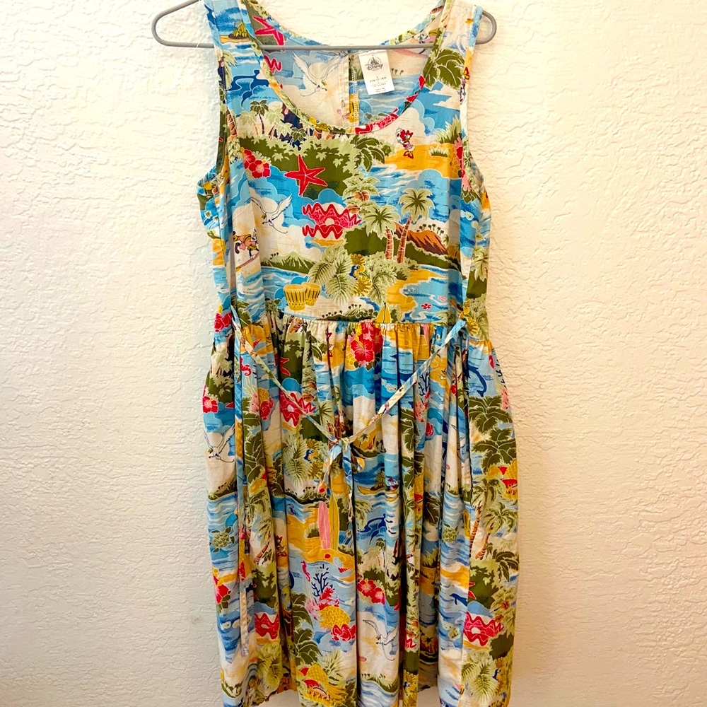 DISNEY HAWAII DRESS
